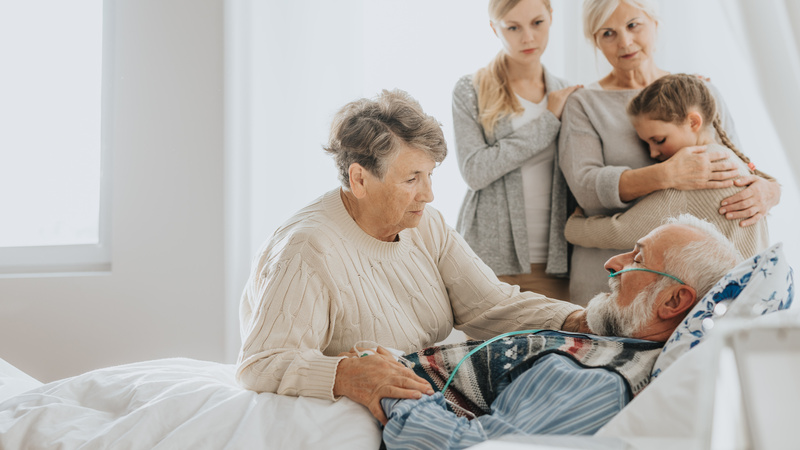 Supporting Families Through the End of Life: Scenario-Based Learning for Aides